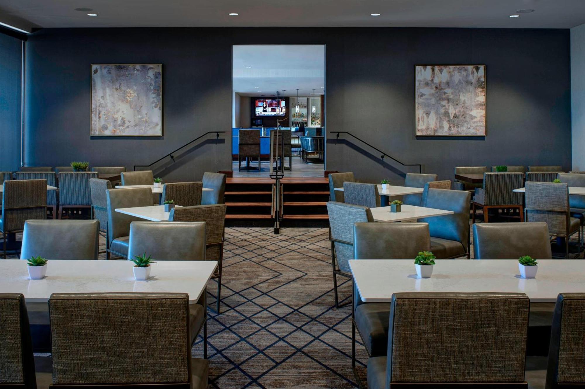 Kansas City Airport Marriott Bagian luar foto