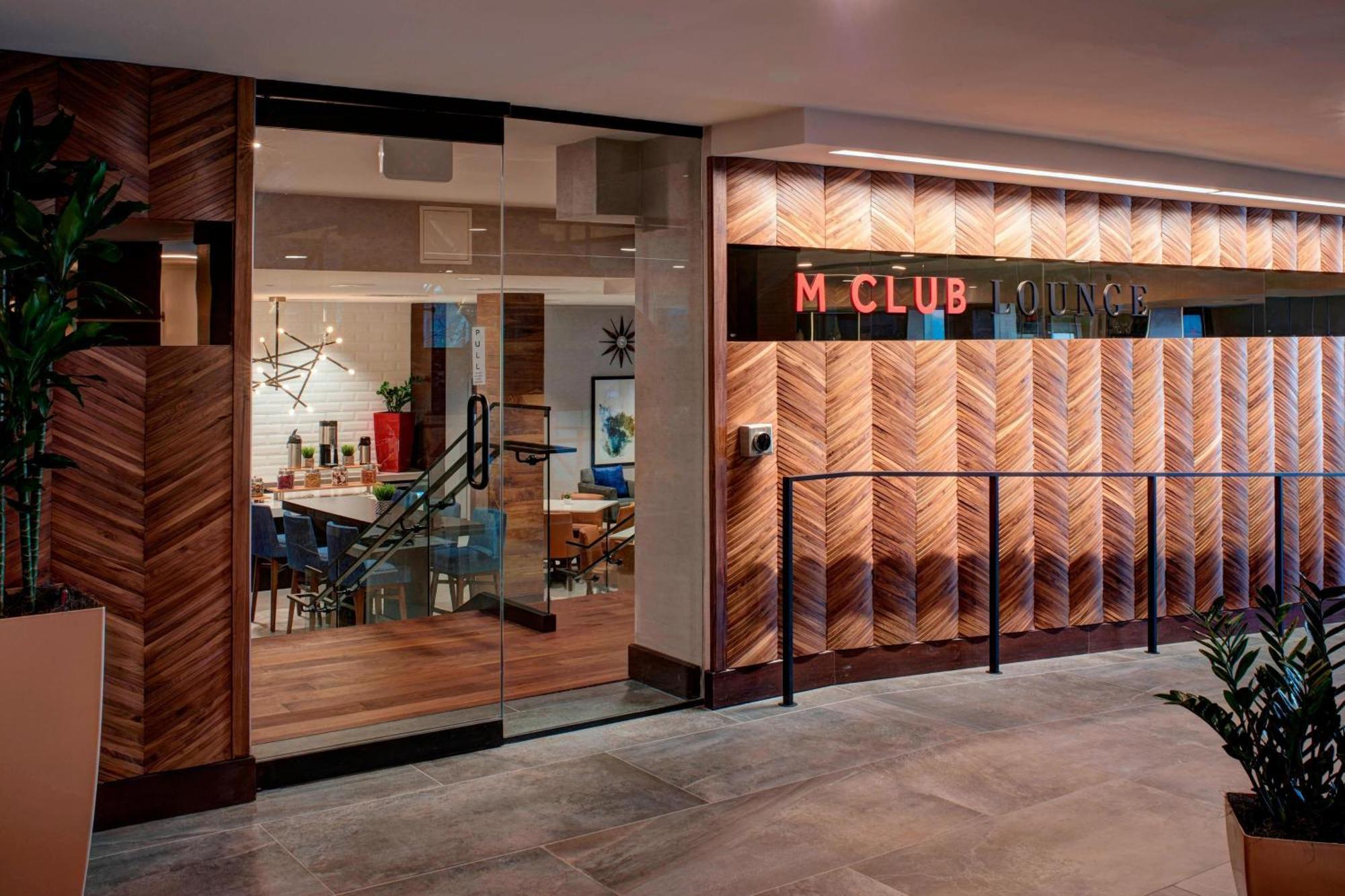 Kansas City Airport Marriott Bagian luar foto